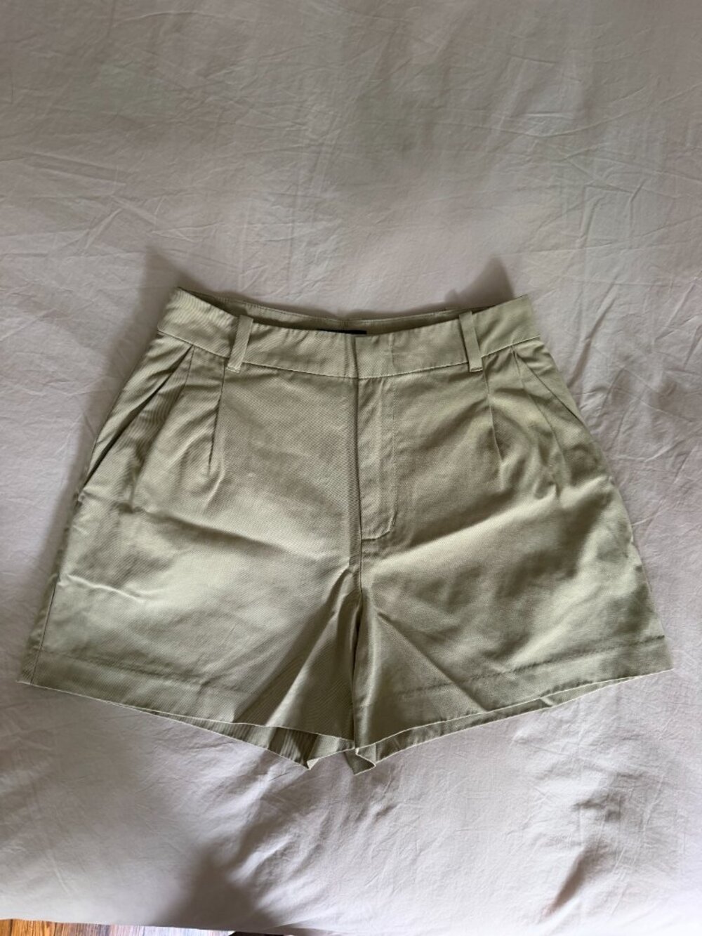 Madewell The Harlow Short in Drapey Twill